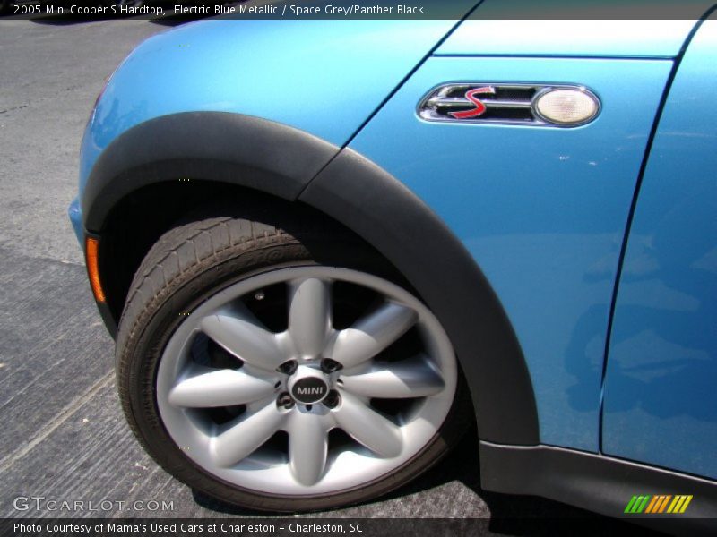 Electric Blue Metallic / Space Grey/Panther Black 2005 Mini Cooper S Hardtop