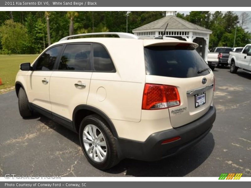 White Sand Beige / Black 2011 Kia Sorento EX V6