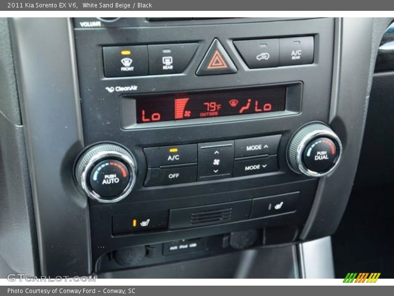 White Sand Beige / Black 2011 Kia Sorento EX V6