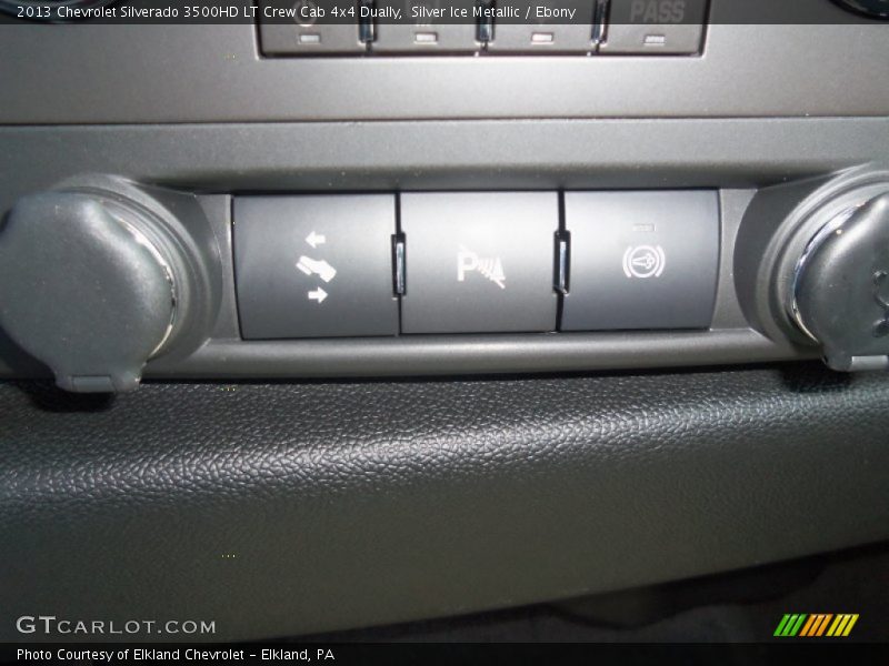 Silver Ice Metallic / Ebony 2013 Chevrolet Silverado 3500HD LT Crew Cab 4x4 Dually