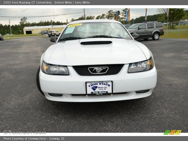 Oxford White / Ivory White 2003 Ford Mustang GT Convertible