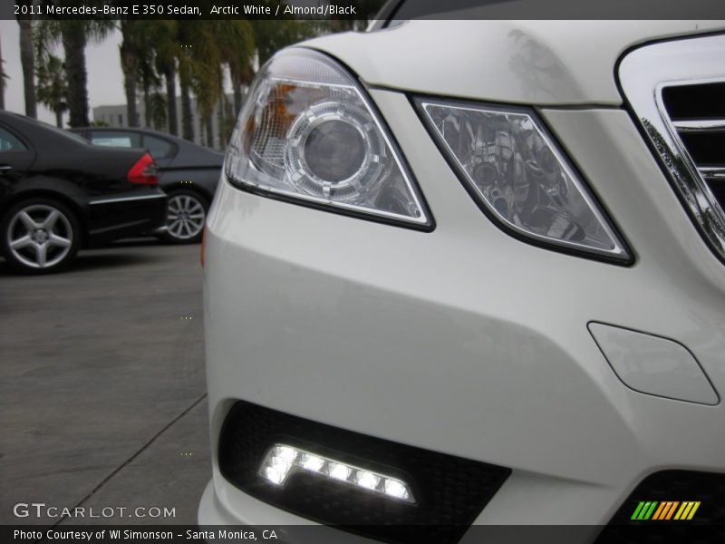 Arctic White / Almond/Black 2011 Mercedes-Benz E 350 Sedan