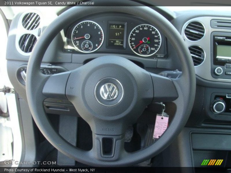 Candy White / Charcoal 2011 Volkswagen Tiguan SE