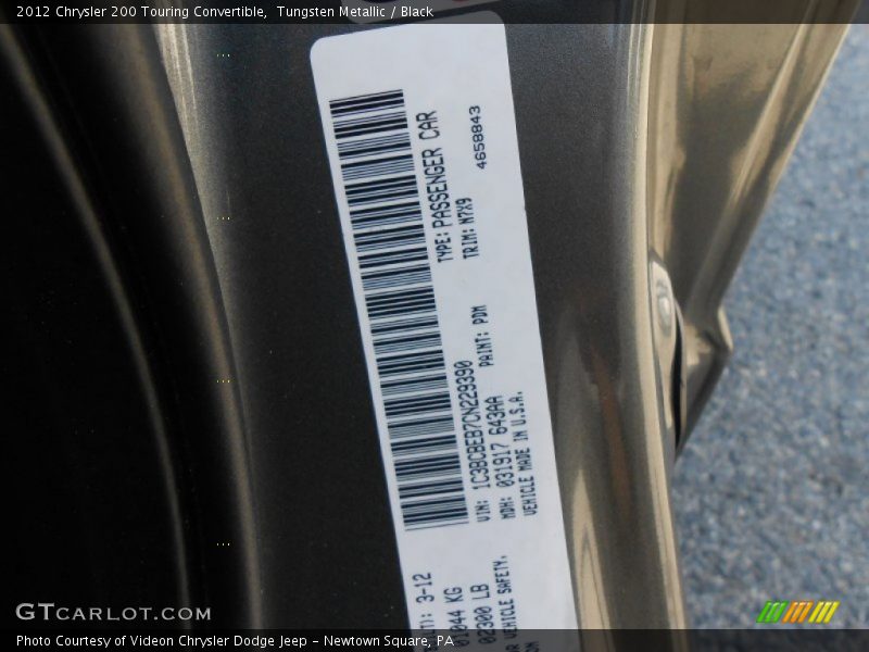 Tungsten Metallic / Black 2012 Chrysler 200 Touring Convertible