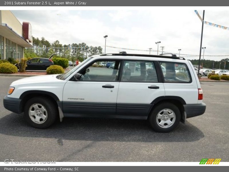 Aspen White / Gray 2001 Subaru Forester 2.5 L