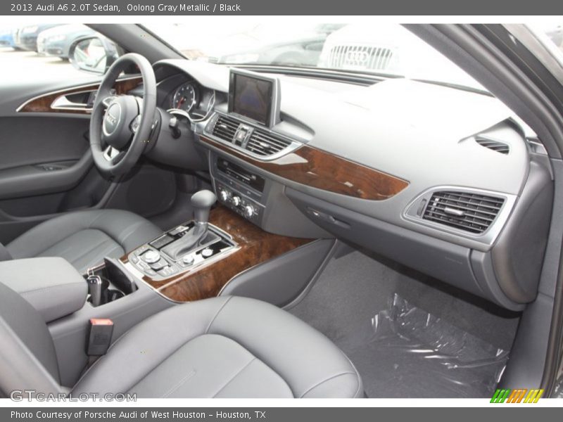 Dashboard of 2013 A6 2.0T Sedan