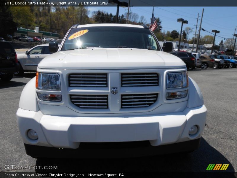 Bright White / Dark Slate Gray 2011 Dodge Nitro Heat 4x4