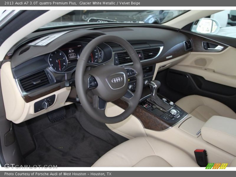 2013 A7 3.0T quattro Premium Plus Velvet Beige Interior