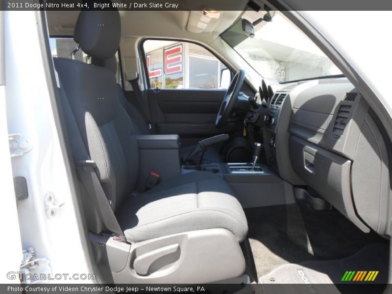 Bright White / Dark Slate Gray 2011 Dodge Nitro Heat 4x4