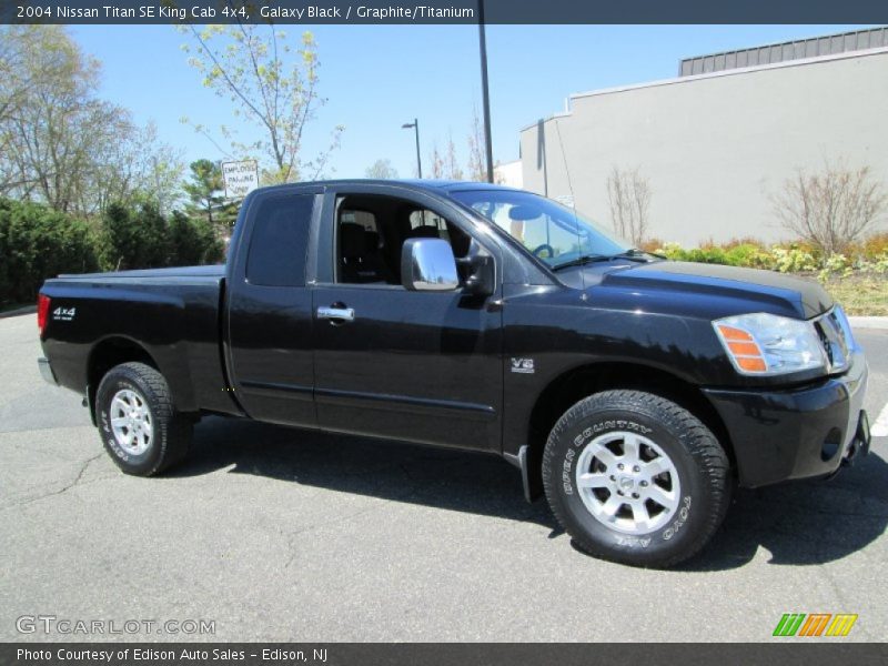 Galaxy Black / Graphite/Titanium 2004 Nissan Titan SE King Cab 4x4