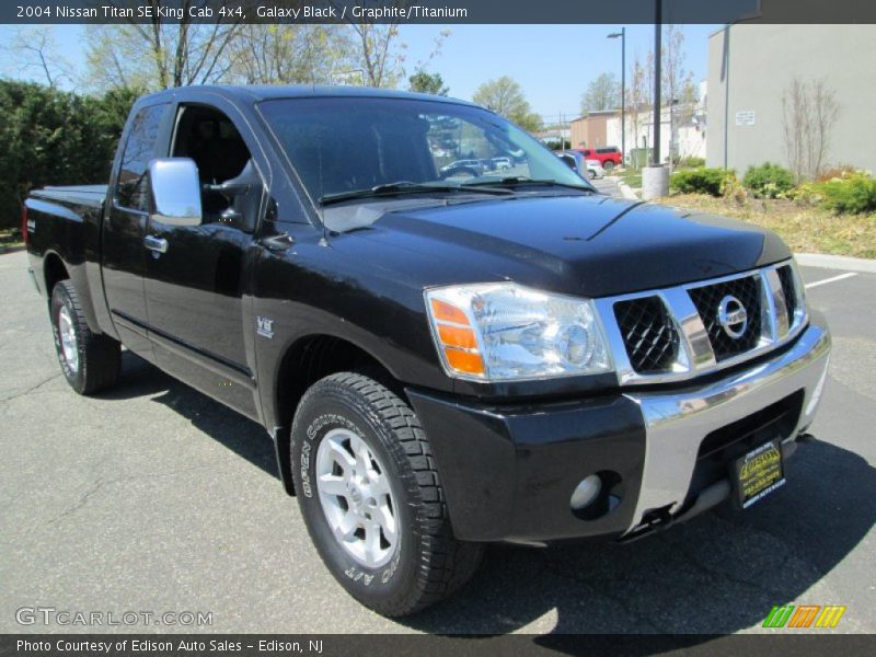 Galaxy Black / Graphite/Titanium 2004 Nissan Titan SE King Cab 4x4