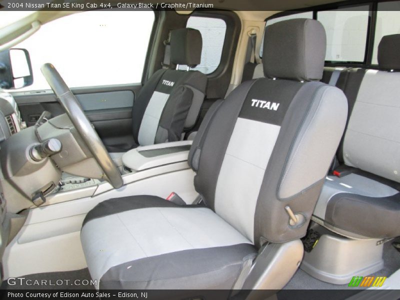 Galaxy Black / Graphite/Titanium 2004 Nissan Titan SE King Cab 4x4