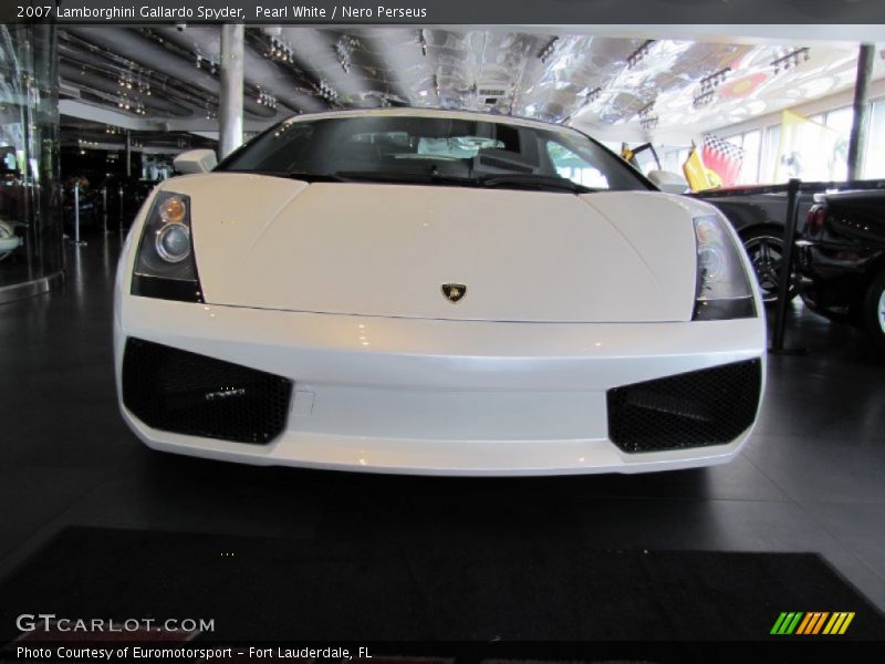 Pearl White / Nero Perseus 2007 Lamborghini Gallardo Spyder