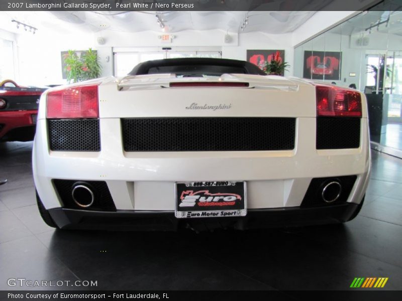Pearl White / Nero Perseus 2007 Lamborghini Gallardo Spyder