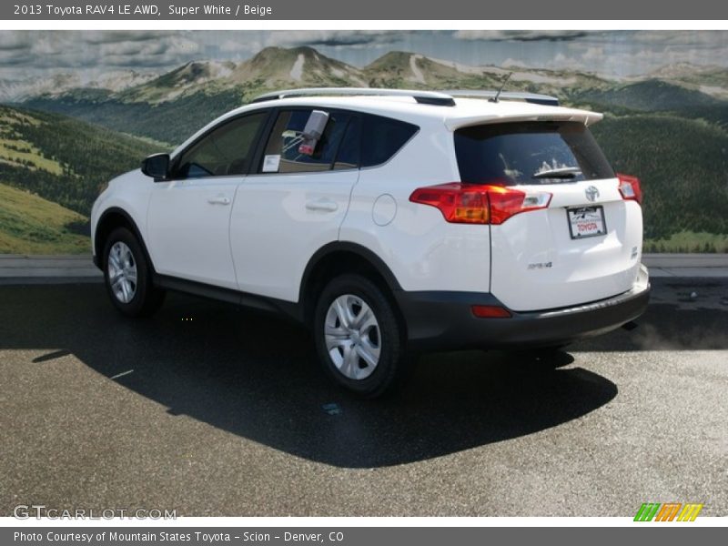 Super White / Beige 2013 Toyota RAV4 LE AWD