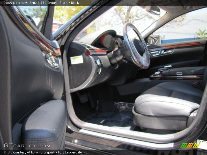 Black / Black 2009 Mercedes-Benz S 550 Sedan