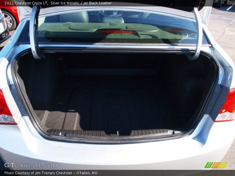 Silver Ice Metallic / Jet Black Leather 2011 Chevrolet Cruze LT