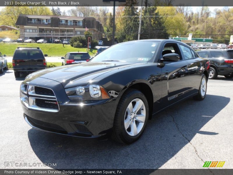 Pitch Black / Black 2013 Dodge Charger SE