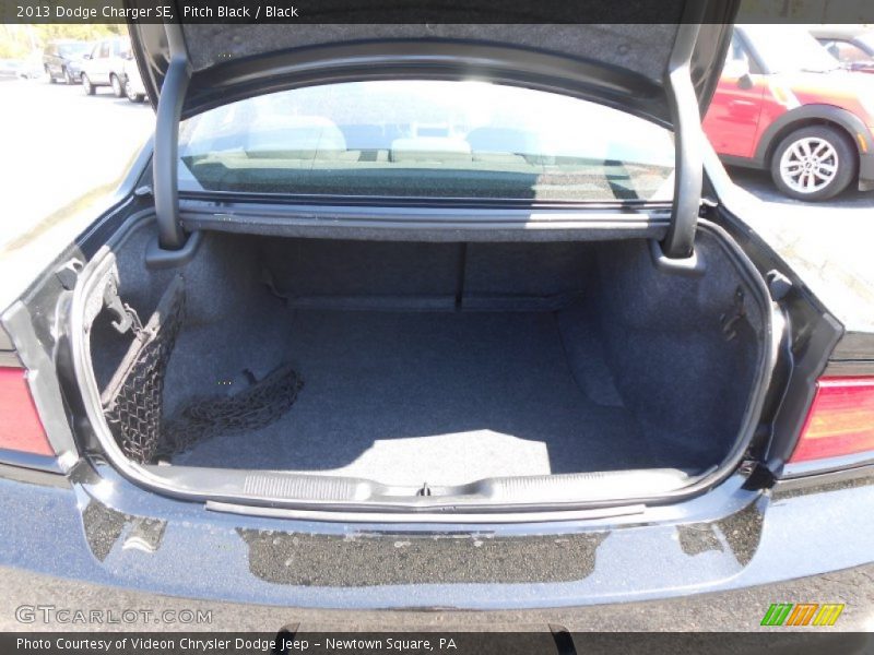 Pitch Black / Black 2013 Dodge Charger SE