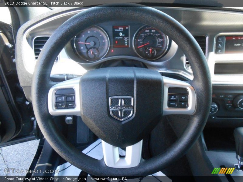 Pitch Black / Black 2013 Dodge Charger SE