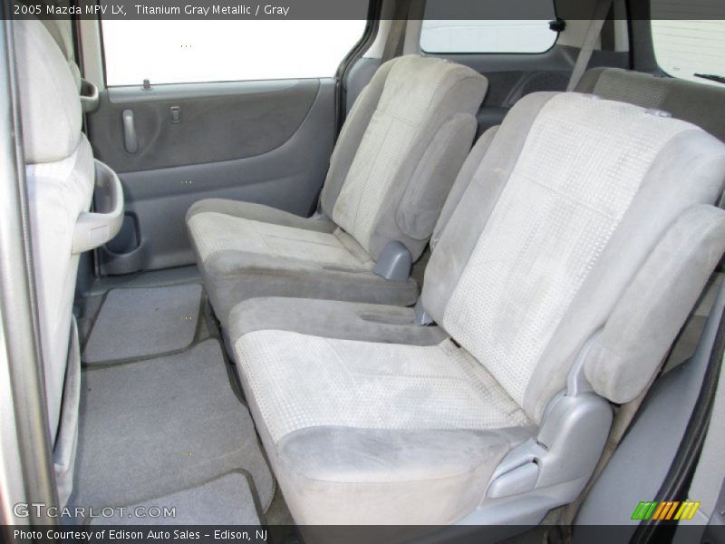 Titanium Gray Metallic / Gray 2005 Mazda MPV LX