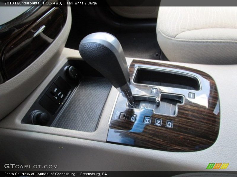 Pearl White / Beige 2010 Hyundai Santa Fe GLS 4WD