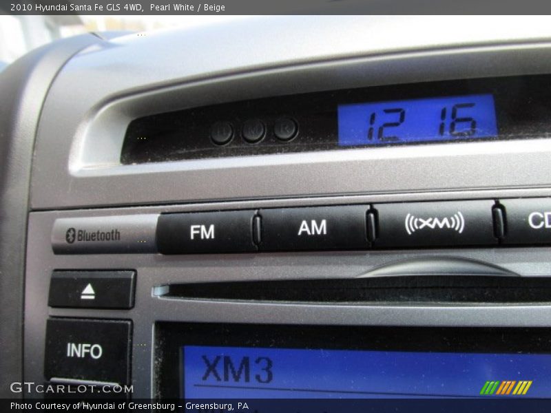 Pearl White / Beige 2010 Hyundai Santa Fe GLS 4WD