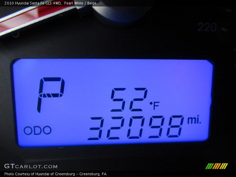 Pearl White / Beige 2010 Hyundai Santa Fe GLS 4WD