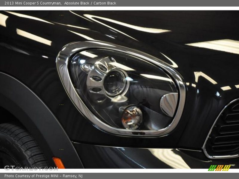 Absolute Black / Carbon Black 2013 Mini Cooper S Countryman
