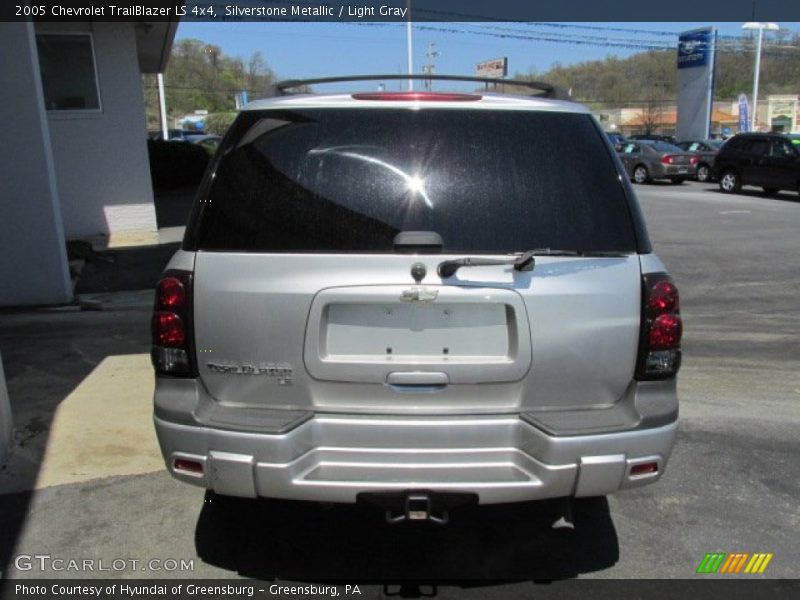 Silverstone Metallic / Light Gray 2005 Chevrolet TrailBlazer LS 4x4