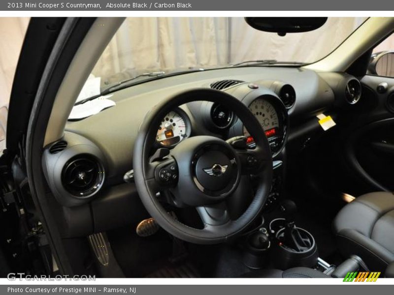 Absolute Black / Carbon Black 2013 Mini Cooper S Countryman