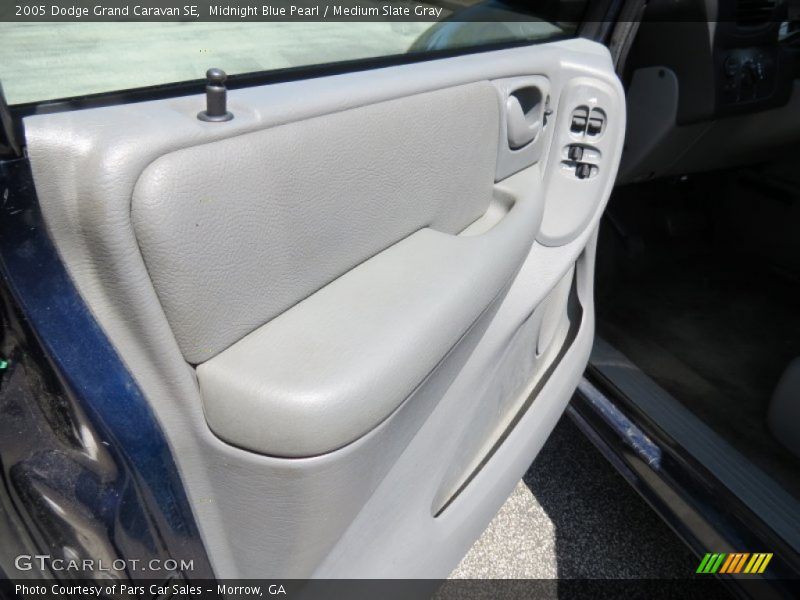 Midnight Blue Pearl / Medium Slate Gray 2005 Dodge Grand Caravan SE