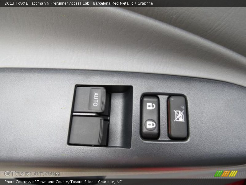 Barcelona Red Metallic / Graphite 2013 Toyota Tacoma V6 Prerunner Access Cab