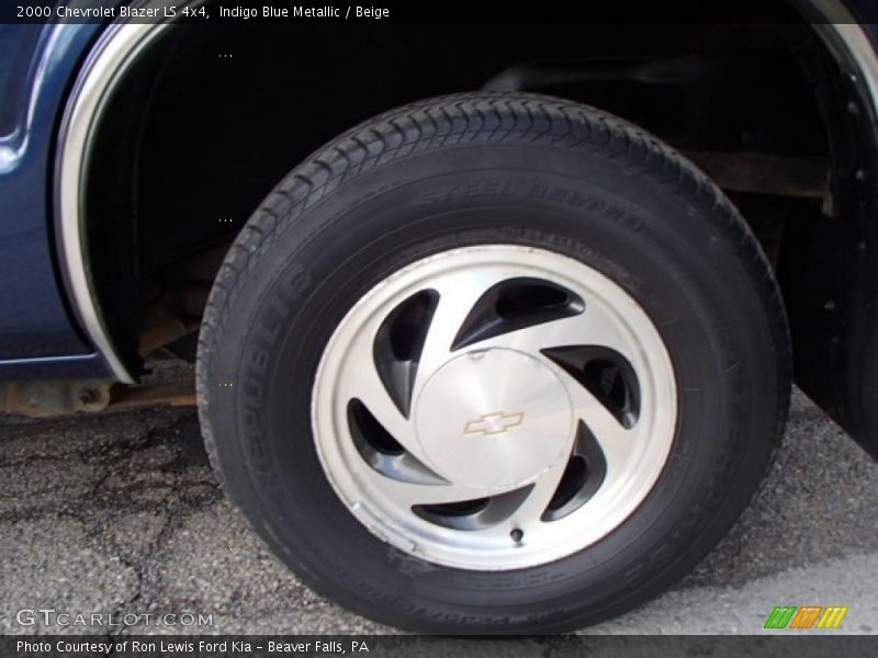 Indigo Blue Metallic / Beige 2000 Chevrolet Blazer LS 4x4