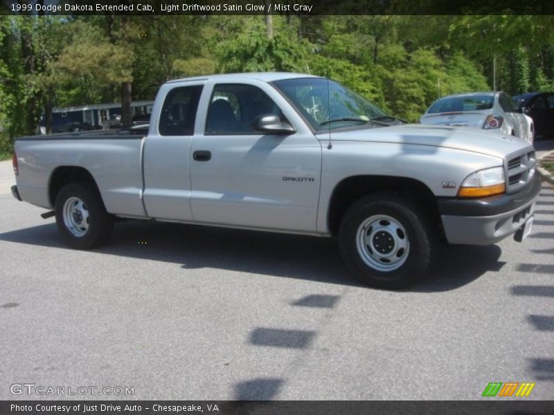 Light Driftwood Satin Glow / Mist Gray 1999 Dodge Dakota Extended Cab