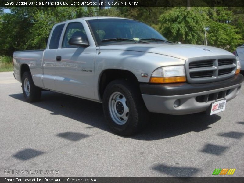 Light Driftwood Satin Glow / Mist Gray 1999 Dodge Dakota Extended Cab