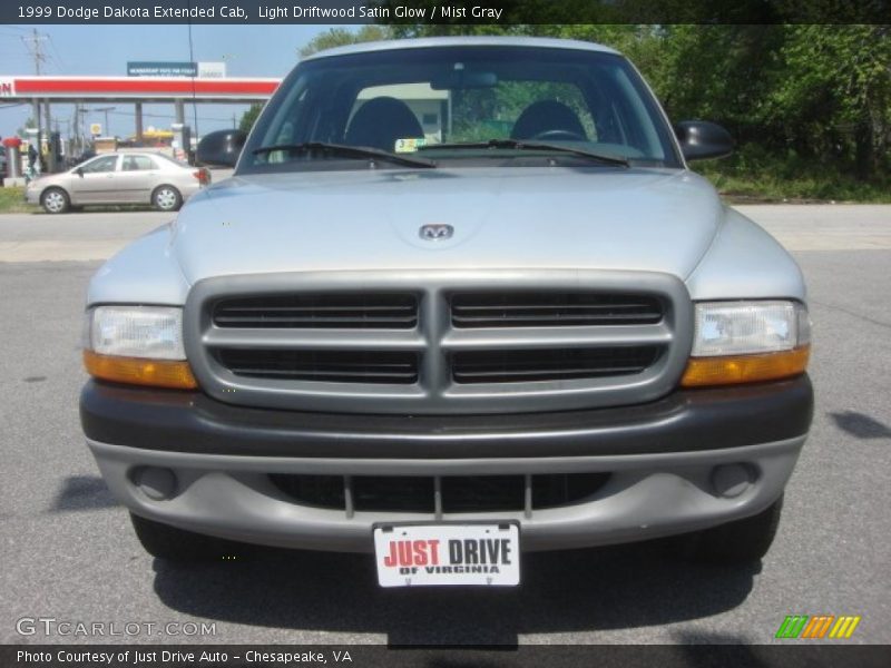 Light Driftwood Satin Glow / Mist Gray 1999 Dodge Dakota Extended Cab