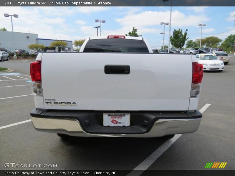 Super White / Graphite 2013 Toyota Tundra SR5 Double Cab