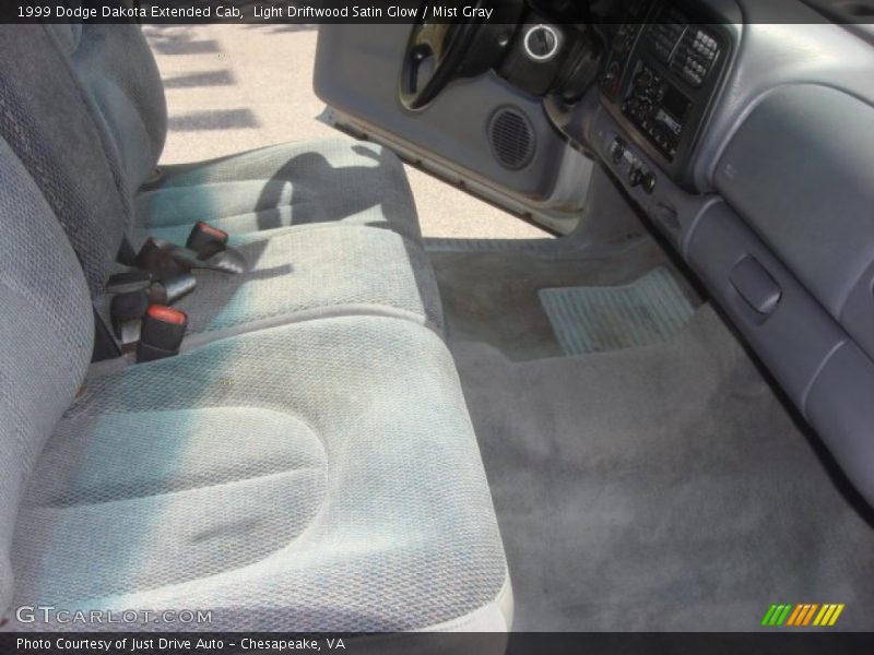Light Driftwood Satin Glow / Mist Gray 1999 Dodge Dakota Extended Cab