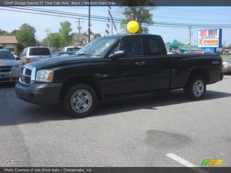 Black / Medium Slate Gray 2005 Dodge Dakota ST Club Cab 4x4