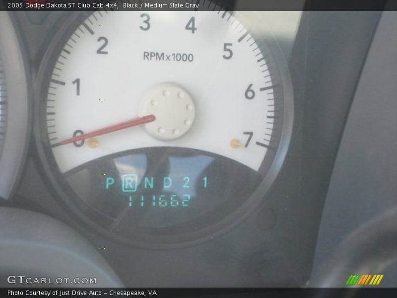 Black / Medium Slate Gray 2005 Dodge Dakota ST Club Cab 4x4