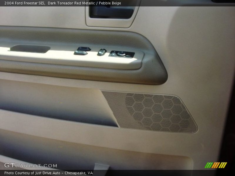 Dark Toreador Red Metallic / Pebble Beige 2004 Ford Freestar SES