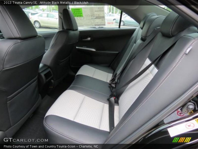 Attitude Black Metallic / Black/Ash 2013 Toyota Camry SE