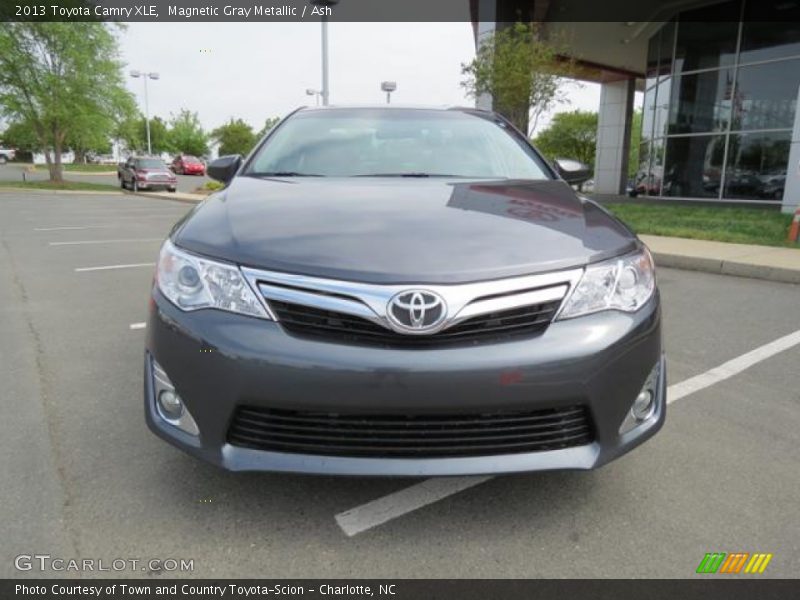 Magnetic Gray Metallic / Ash 2013 Toyota Camry XLE