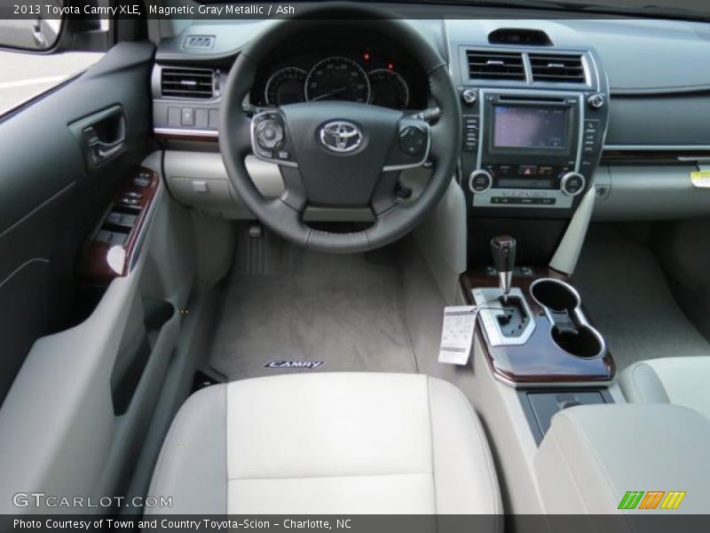 Magnetic Gray Metallic / Ash 2013 Toyota Camry XLE