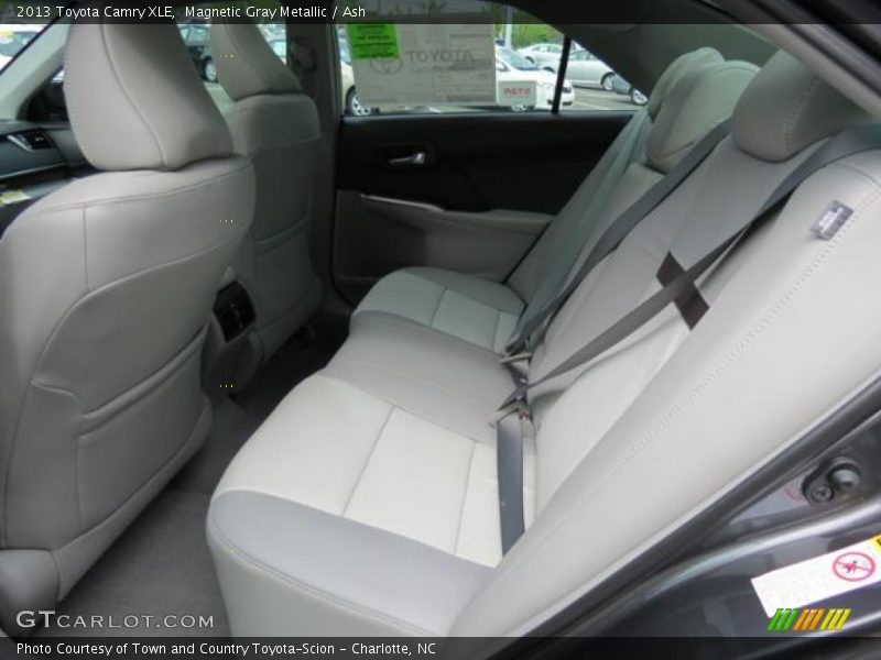 Magnetic Gray Metallic / Ash 2013 Toyota Camry XLE