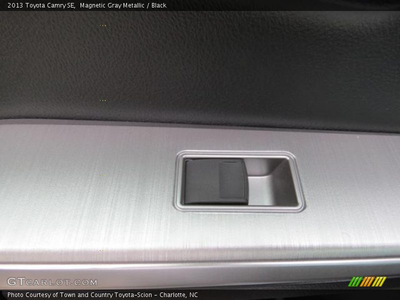 Magnetic Gray Metallic / Black 2013 Toyota Camry SE