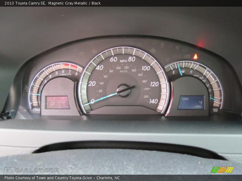 Magnetic Gray Metallic / Black 2013 Toyota Camry SE