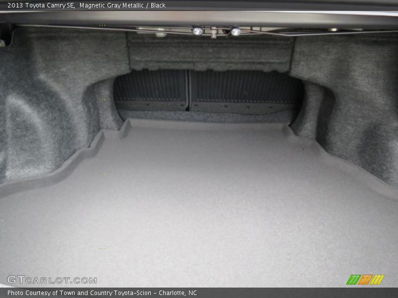 Magnetic Gray Metallic / Black 2013 Toyota Camry SE