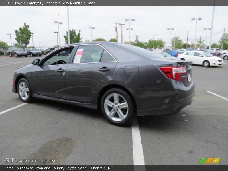 Magnetic Gray Metallic / Black 2013 Toyota Camry SE